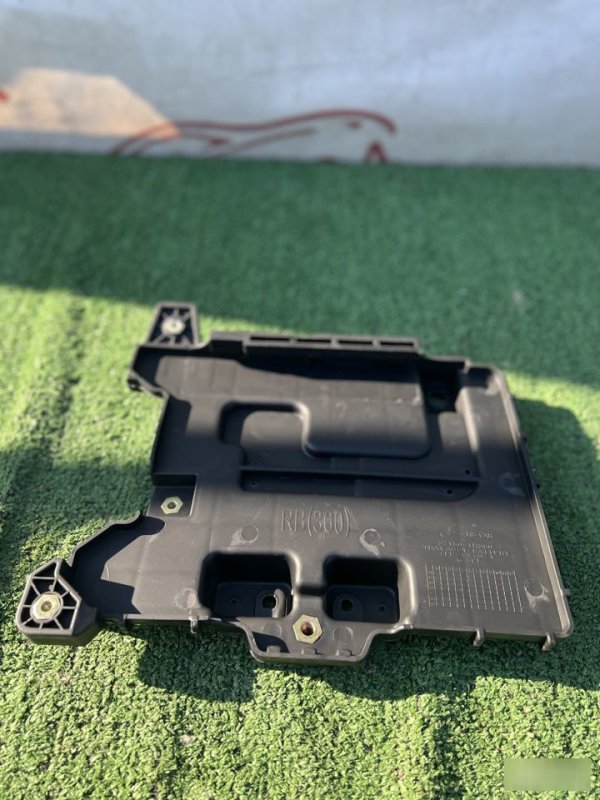 Площадка под акб, 1000 рублей, Красноярск