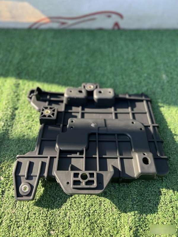 Площадка под акб, 1000 рублей, Красноярск