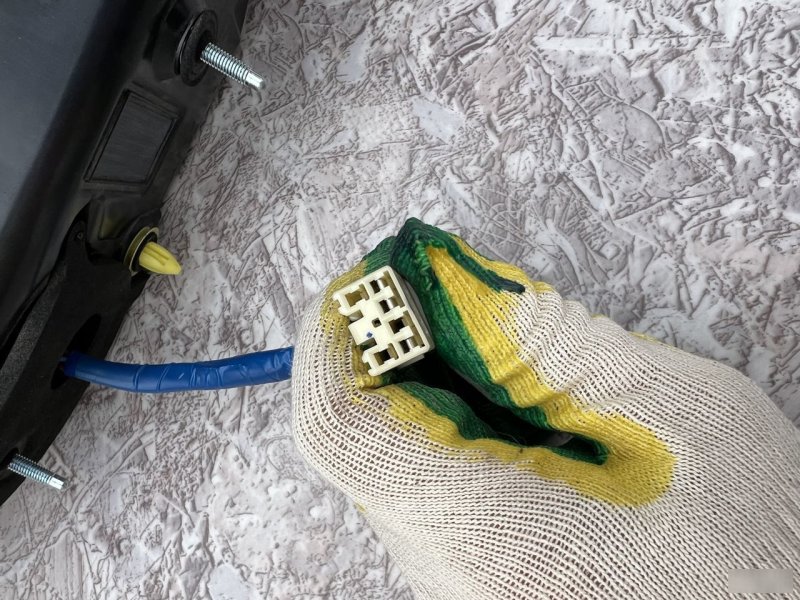 Фонарь в крышку багажника, 25000 рублей, Кузнецово