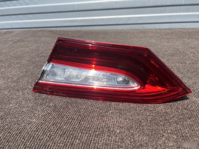 Фонарь в крышку багажника, 10000 рублей, Кузнецово