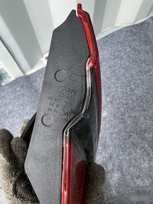 Фонарь в крышку багажника, 10000 рублей, Кузнецово