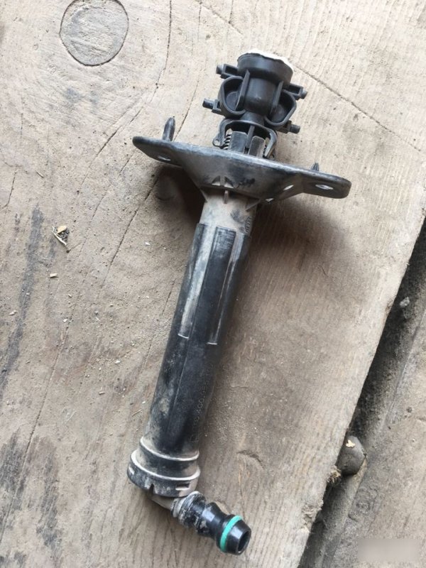 Форсунка омывателя фар, 2000 рублей, Красноярск