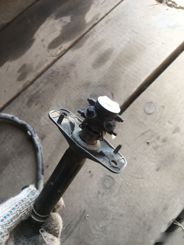 Форсунка омывателя фар, 2000 рублей, Красноярск