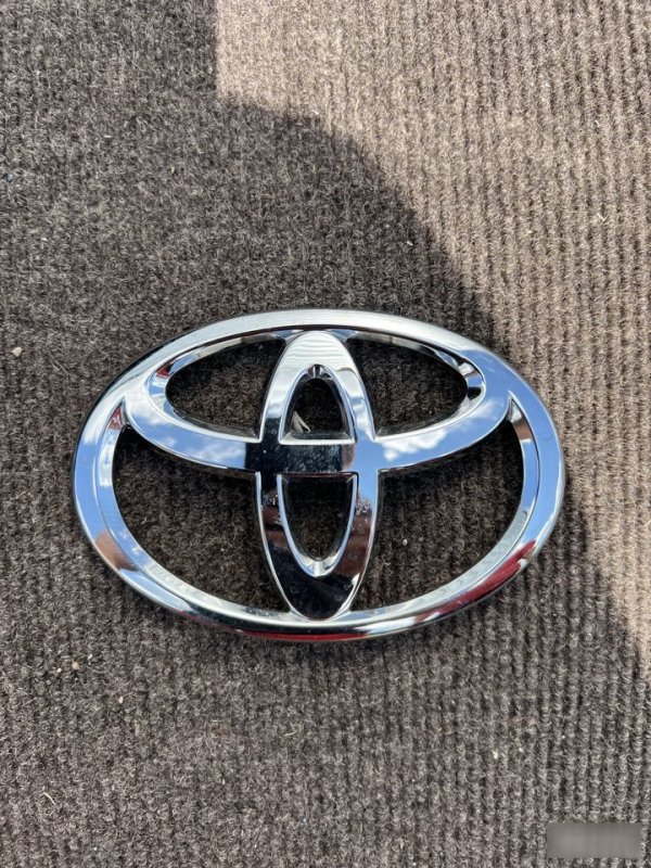 Эмблема крышки багажника, 1500 рублей, Кузнецово