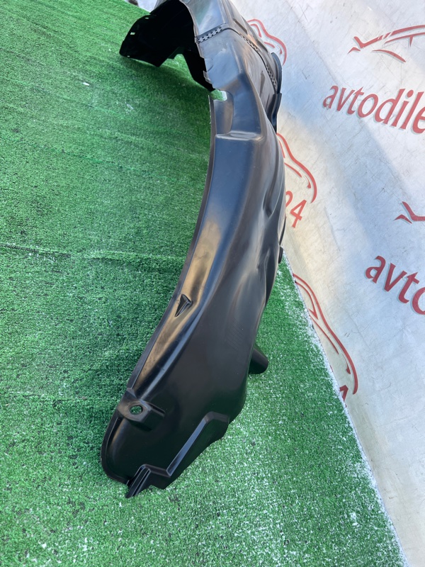 Подкрылок, 1000 рублей, Красноярск