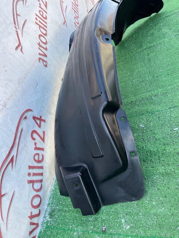 Подкрылок, 1000 рублей, Красноярск