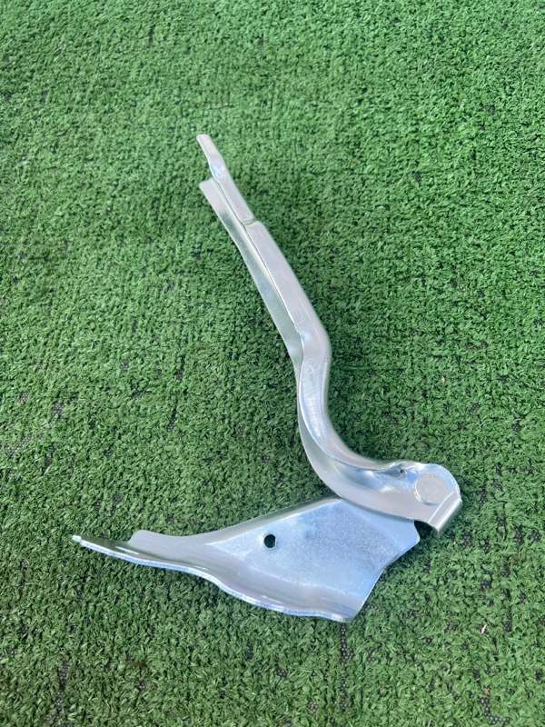 Петля капота, 1700 рублей, Красноярск