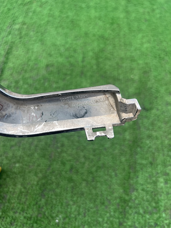 Молдинг бампера, 500 рублей, Красноярск