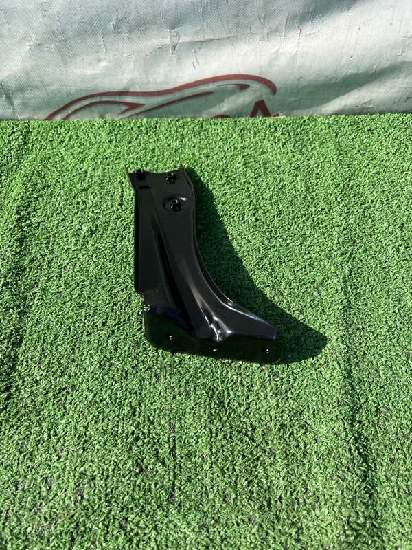 Кронштейн крыла, 1000 рублей, Красноярск