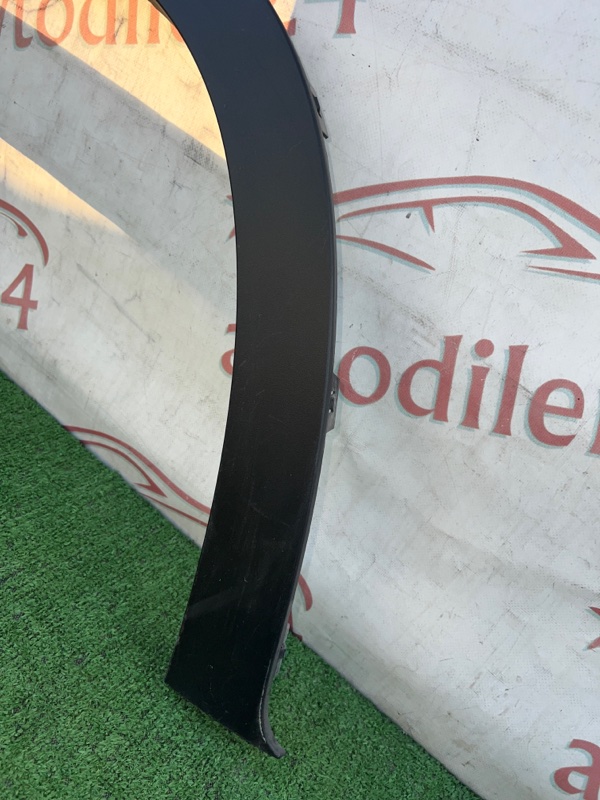 Накладка крыла, 2000 рублей, Красноярск