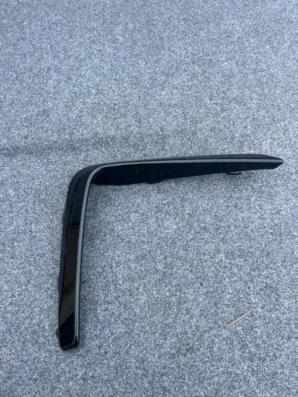 Накладка на бампер, 1500 рублей, Кузнецово