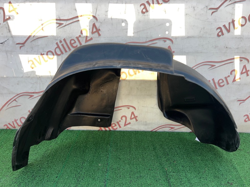 Подкрылок, 1000 рублей, Красноярск