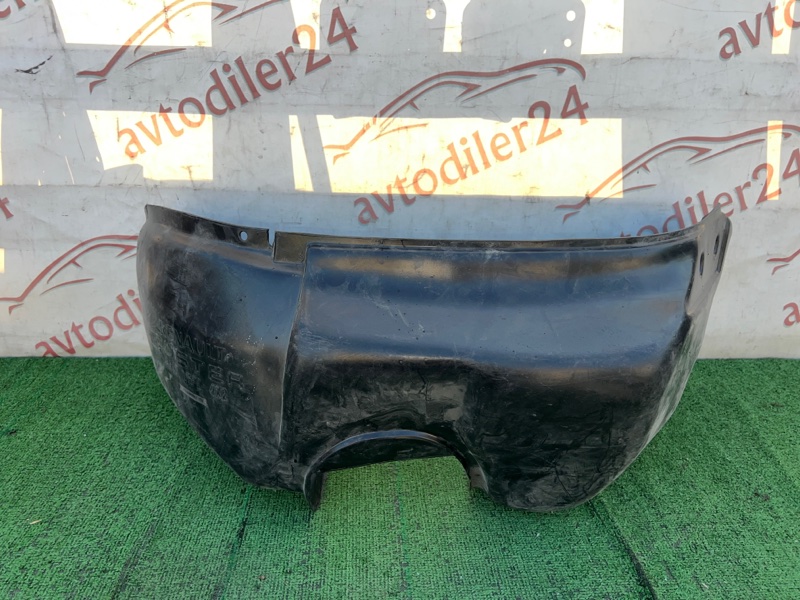 Подкрылок, 1000 рублей, Красноярск