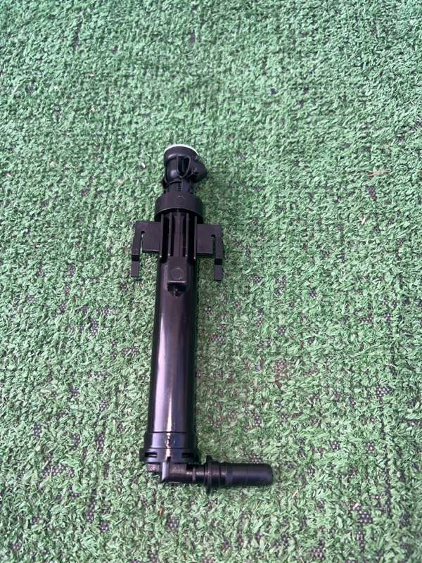 Форсунка омывателя фар, 1000 рублей, Красноярск