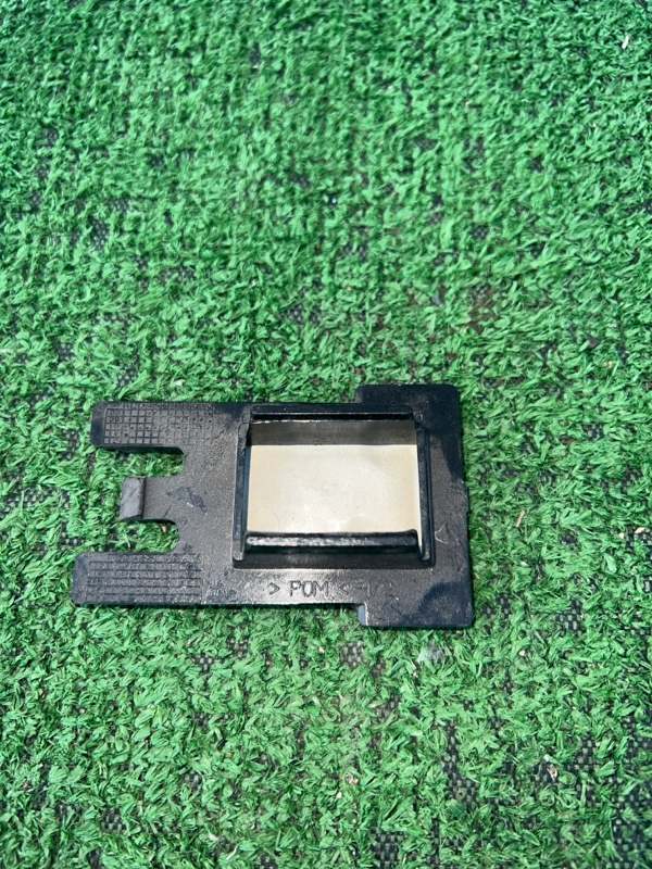 Кронштейн порога, 250 рублей, Красноярск