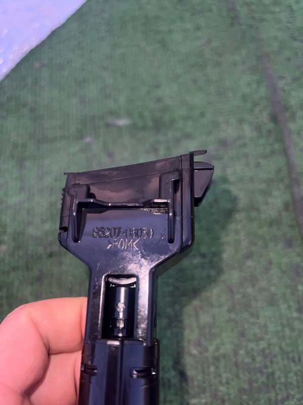 Форсунка омывателя фар, 1000 рублей, Красноярск