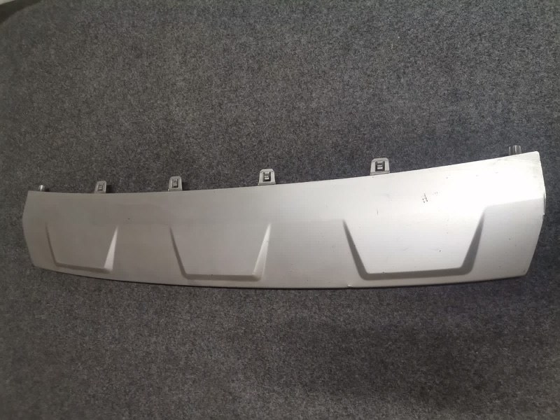 Накладка бампера, 3000 рублей, Кузнецово