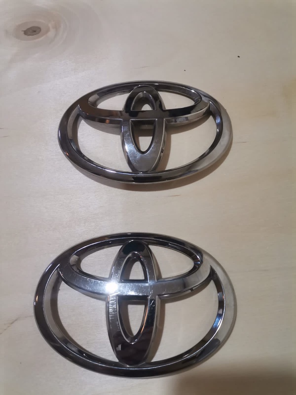 Эмблема, 1500 рублей, Кузнецово