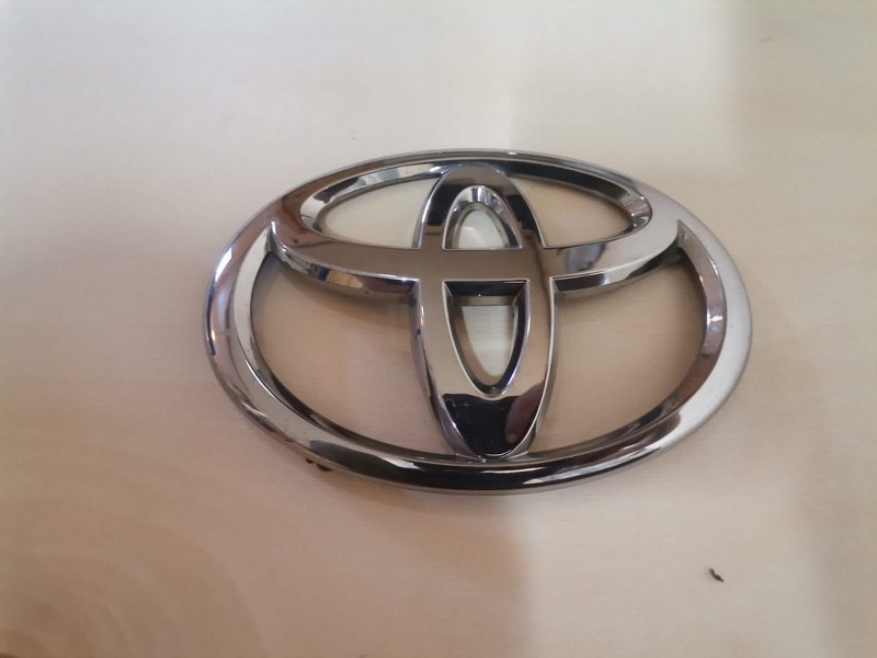 Эмблема, 1500 рублей, Кузнецово