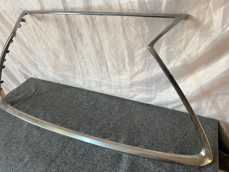 Молдинг решетки радиатора, 9000 рублей, Кузнецово