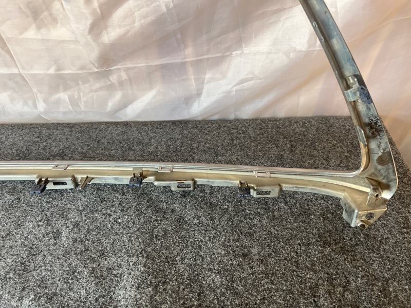 Молдинг решетки радиатора, 9000 рублей, Кузнецово