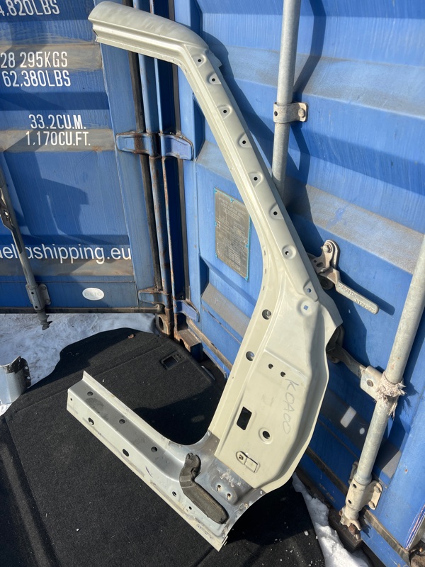 Стойка кузова, 13000 рублей, Кузнецово