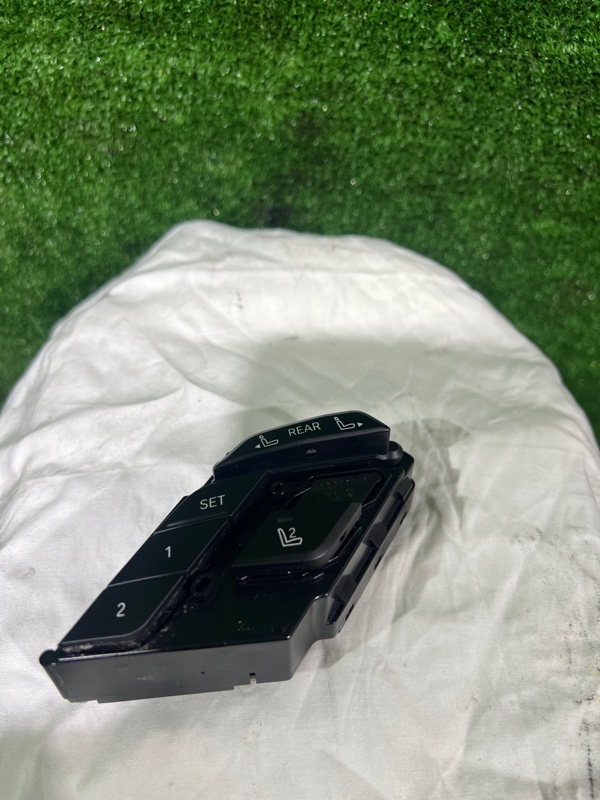 Блок памяти водительского сиденья, 6000 рублей, Красноярск