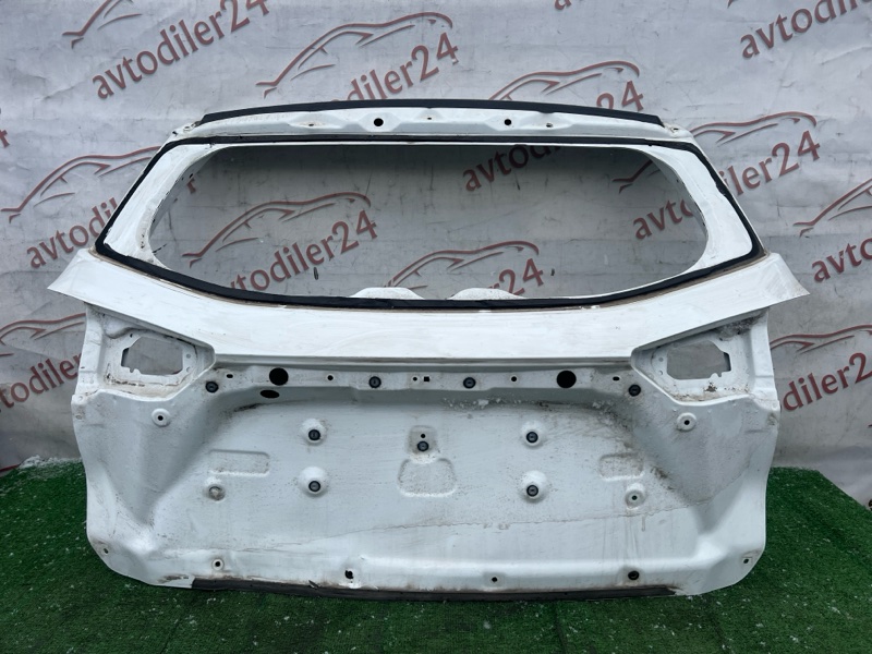 Дверь багажника, 10000 рублей, Красноярск