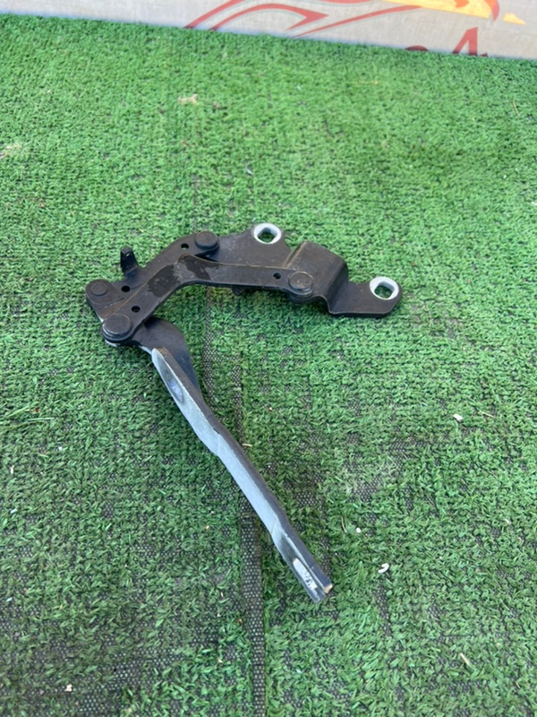 Петля капота, 700 рублей, Красноярск