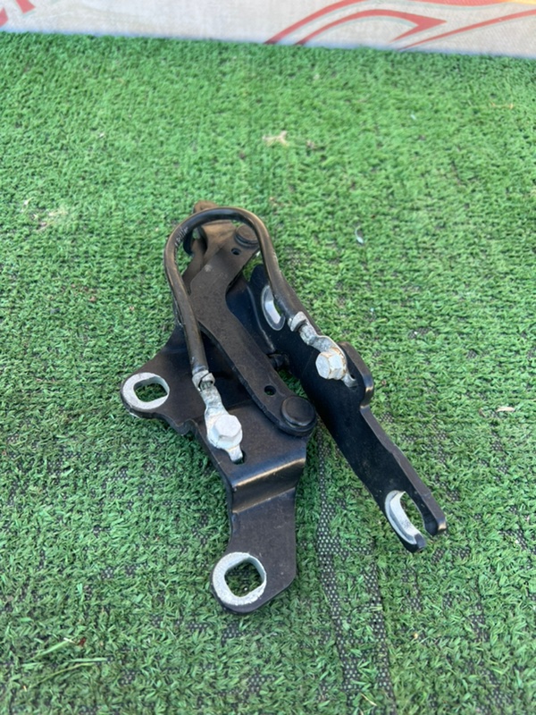 Петля капота, 700 рублей, Красноярск