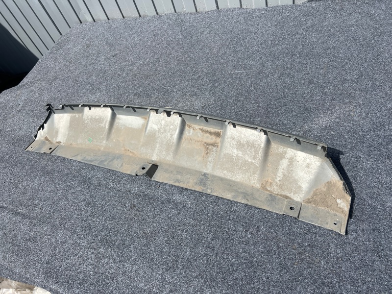 Накладка бампера, 3000 рублей, Кузнецово