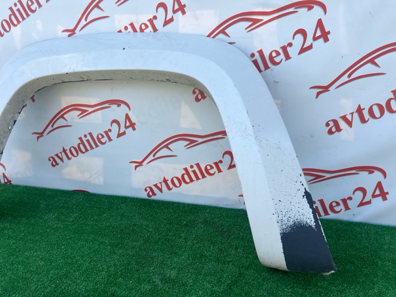 Накладка крыла, 1000 рублей, Красноярск