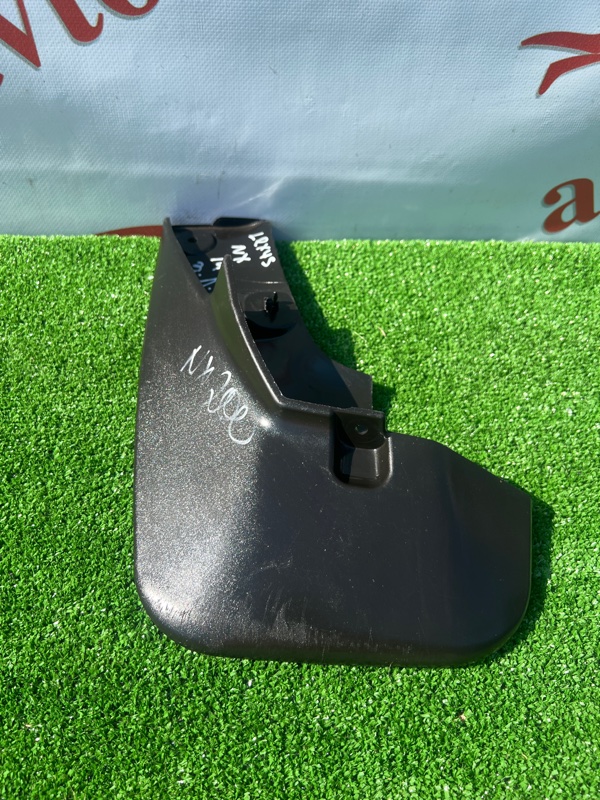 Брызговик, 800 рублей, Красноярск