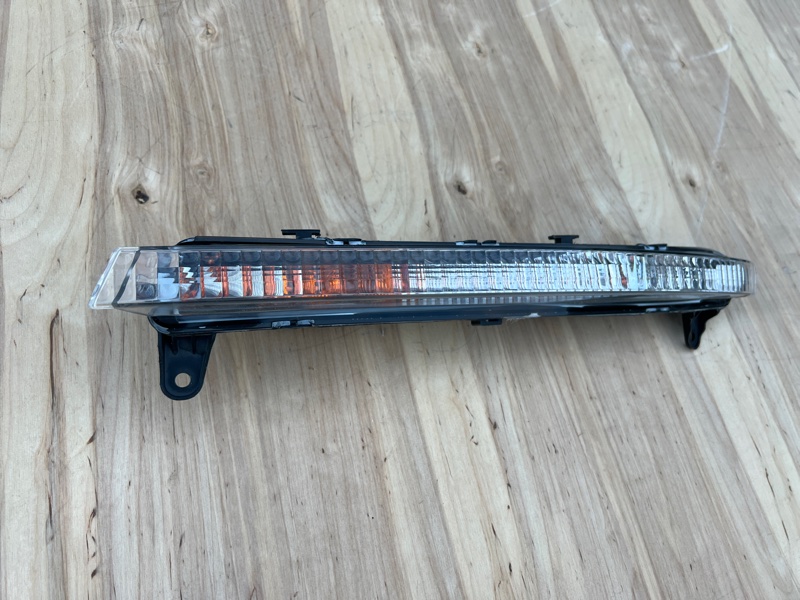 Повторитель поворота в бампер, 5000 рублей, Кузнецово