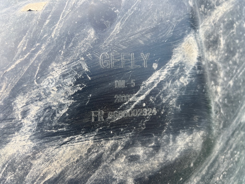 Подкрылок, 3000 рублей, Красноярск