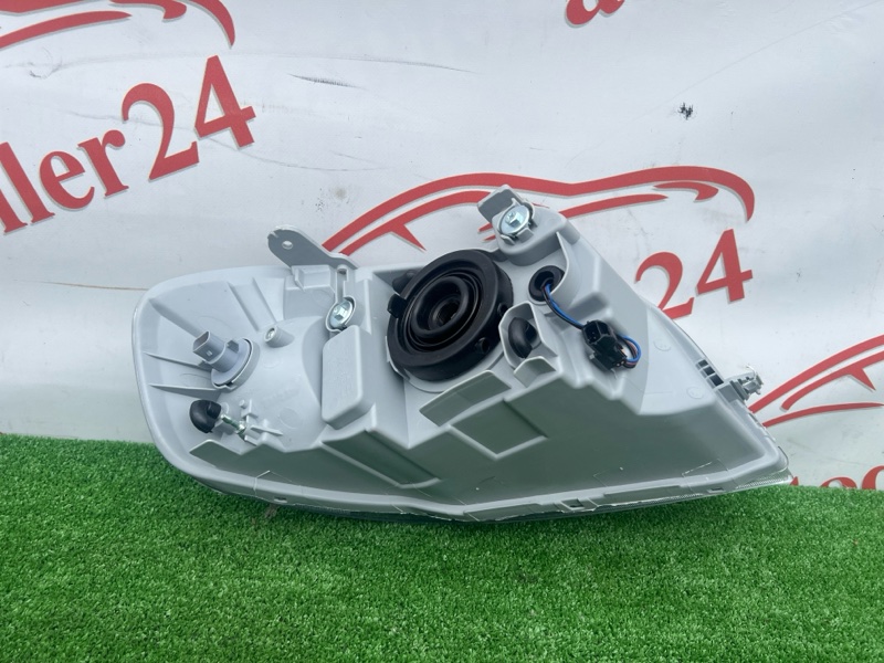 фара, 3600 рублей, Красноярск