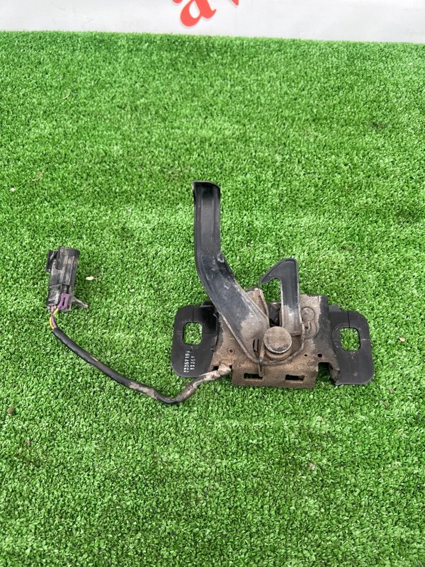 Замок капота, 2000 рублей, Красноярск