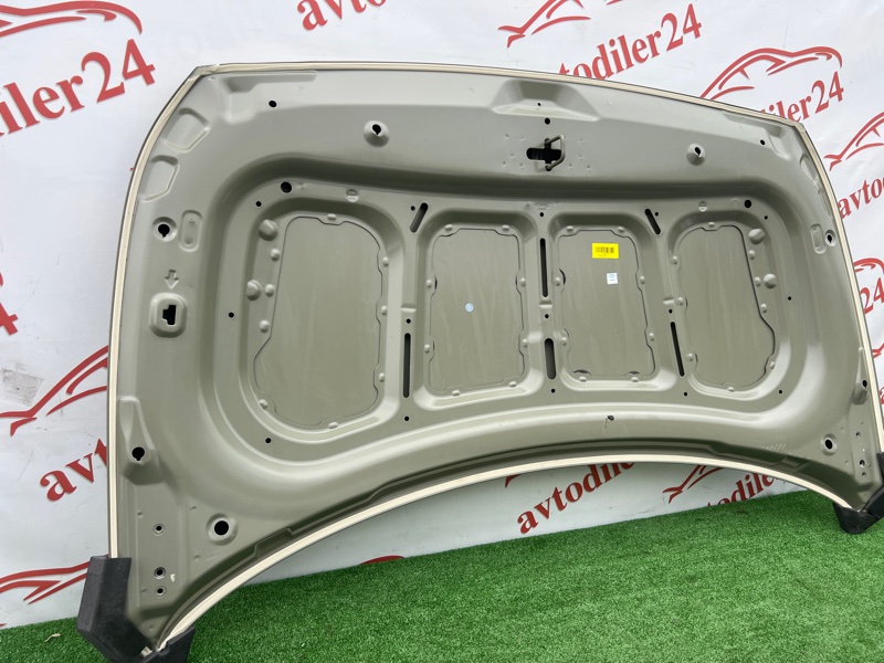 Капот, 14000 рублей, Красноярск