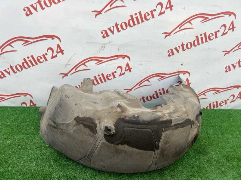 Подкрылок, 2000 рублей, Красноярск