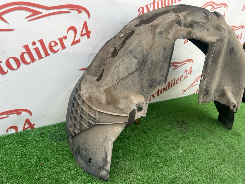 Подкрылок, 2000 рублей, Красноярск