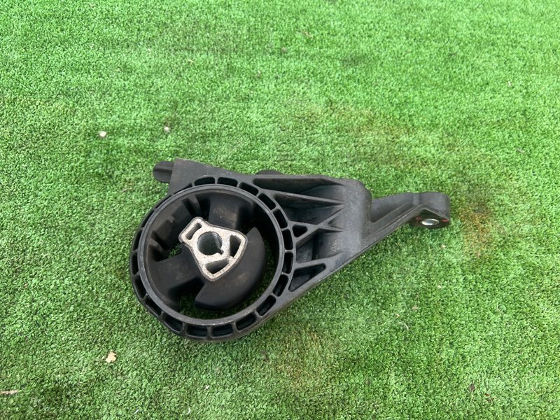 Подушка двигателя, 3000 рублей, Красноярск