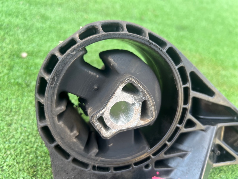 Подушка двигателя, 3000 рублей, Красноярск