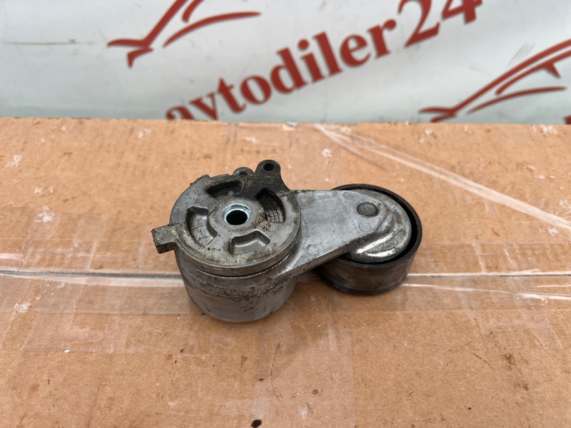 Ролик натяжной навесного оборудования, 3000 рублей, Красноярск