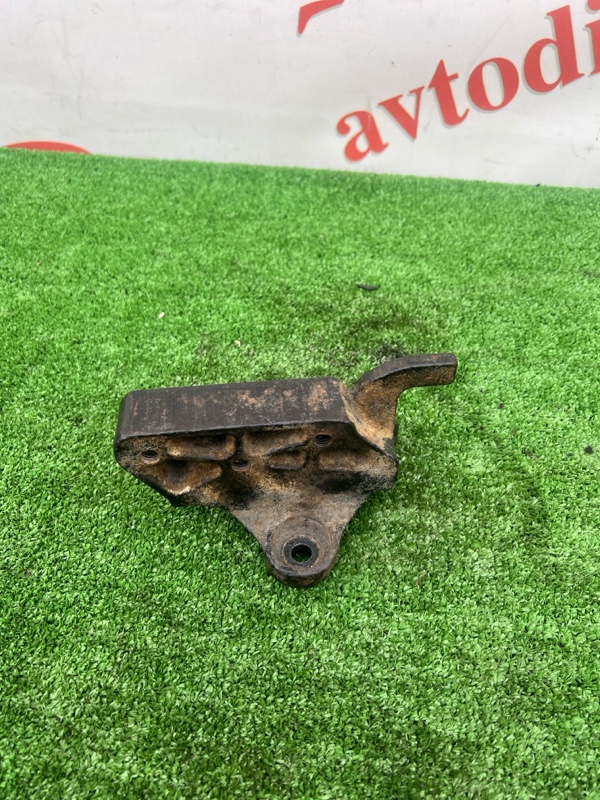 Кронштейн, 5000 рублей, Красноярск