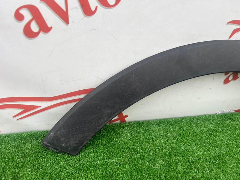 Накладка крыла, 1000 рублей, Красноярск