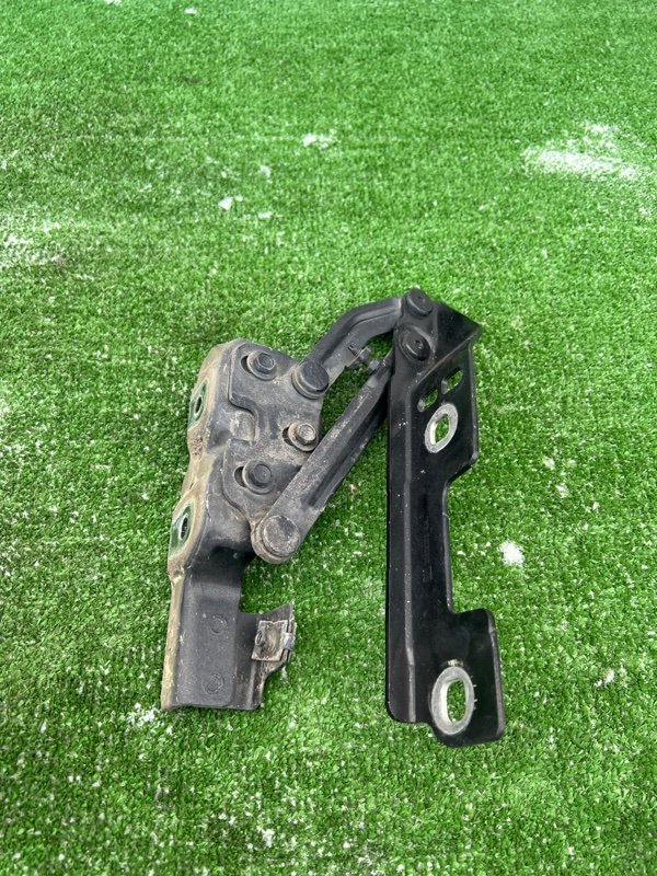 Петля капота, 1500 рублей, Красноярск