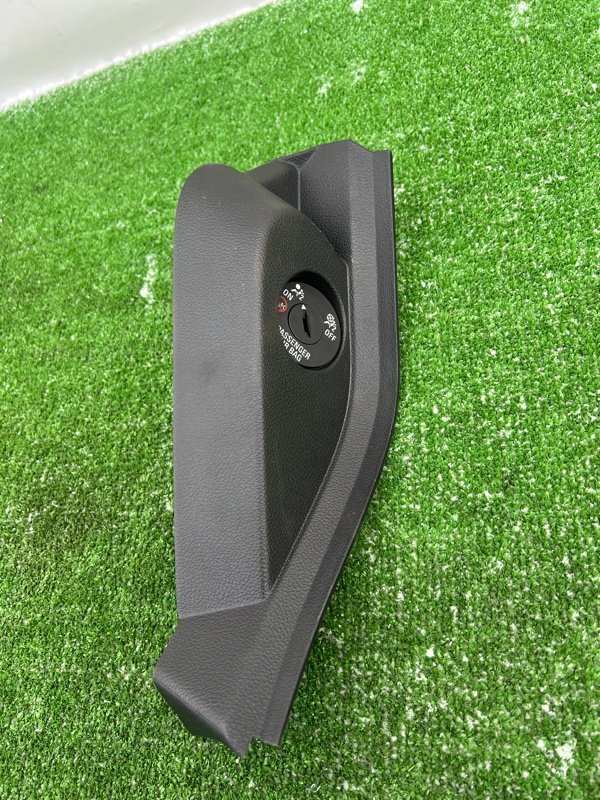 Накладка на торпедо, 1000 рублей, Красноярск