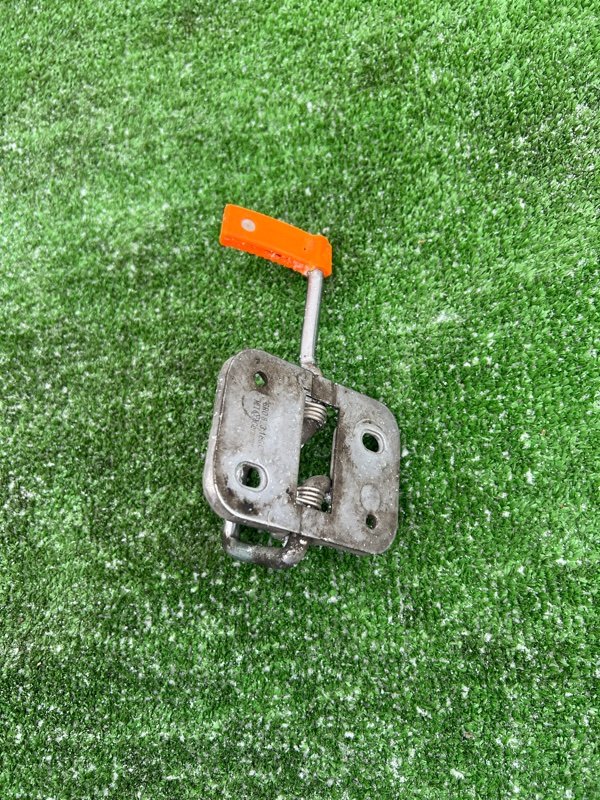 Петля капота, 800 рублей, Красноярск