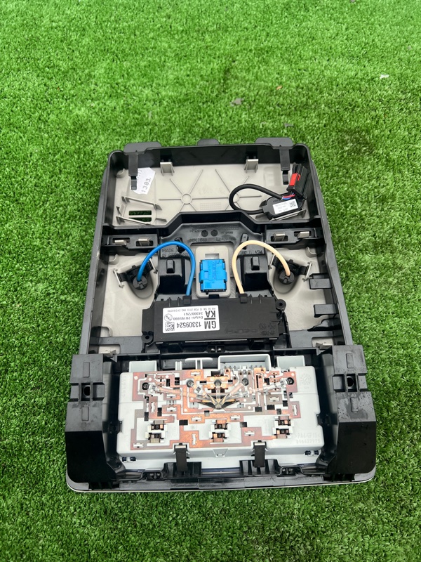 Плафон подсветки салона, 2000 рублей, Красноярск