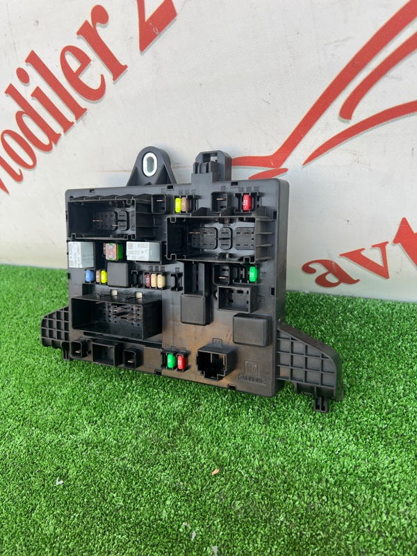 Блок предохранителей салонный, 1000 рублей, Красноярск